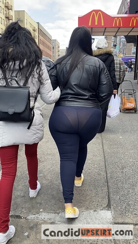 Latina MILF’s Sheer Leggings Reveal Every Luscious Curve & Juicy Ass