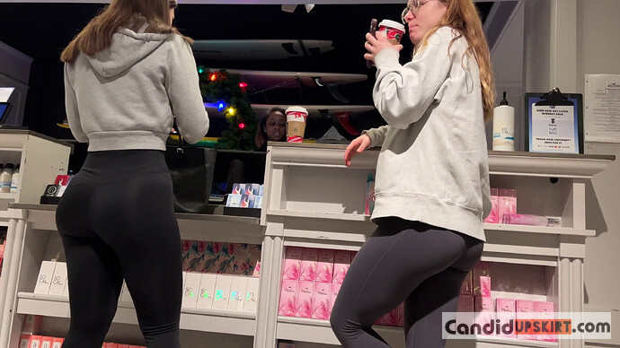 Sisters with beautiful bodies at the mall (NOT OC) - Photo 6