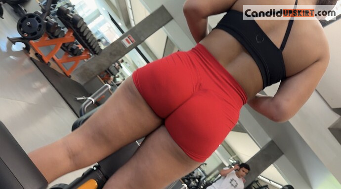 SNUCK INTO A COLLEGE GYM CHEEKS OUT (OC) COMPILATION - Photo 10