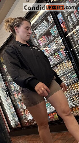 Bent over gas station worker in tight khaki shorts (oc + gifs) - Photo 2